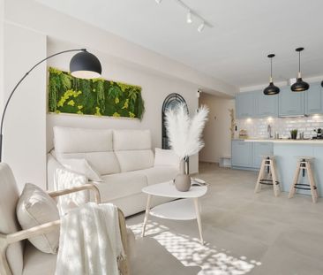 Middle Floor Apartment · Marbella - Photo 2