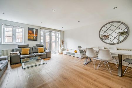 2 bedroom apartment to rent - Photo 2