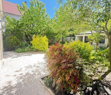 Villa • Buzenval - Photo 6