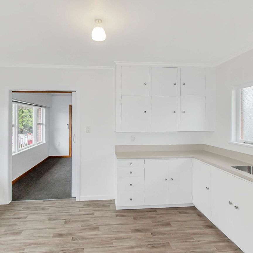 Spacious One Bedroom Unit In Manurewa! - Photo 1