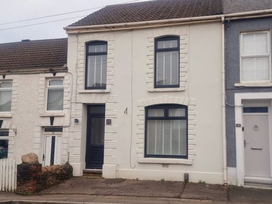 Bryn Road, Swansea, SA4 - Photo 1