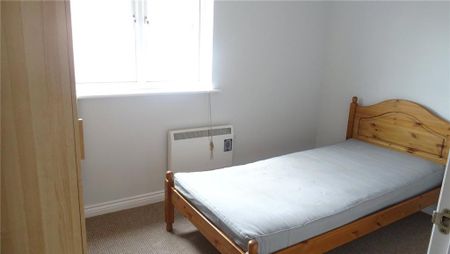 2 bedroom maisonette to rent - Photo 3