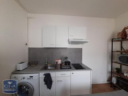 Location Appartement 1 pièce 32m² TOURS 37000 - Photo 3