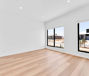 A a stunning brand new 4-bedroom house designed for comfortable liv... - Photo 2