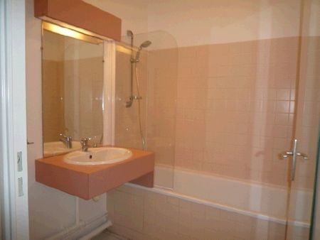 Appartement T2 à louer - 46 m² - Photo 5