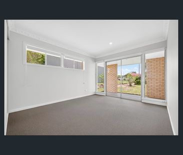 Recently Renovated Family Home in a Quiet Cul-de-Sac - Photo 5