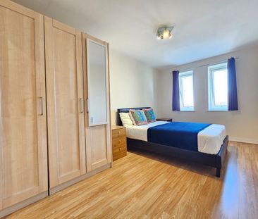 2 Bed Flat, Central House, E15 - Photo 5