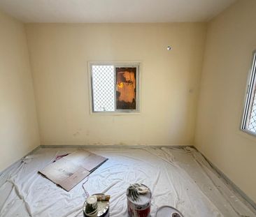 Fully renovated and spacious 4bhk villa big hall - Photo 6