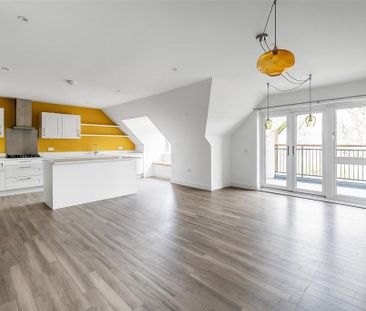 3 bedroom apartment to rent - Photo 6