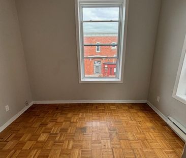 275 Dalhousie - Photo 1