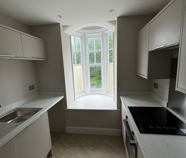 Becketts Hospital: Luxury 1 Bedroom, 1 Bathroom Apartment - Photo 3