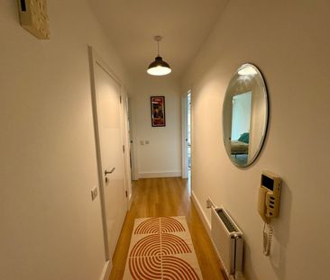 1 Bed Flat, Coopers Road, SE1 - Photo 1