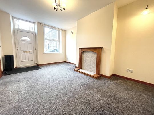 Oak Street, Keighley, Haworth - Photo 1