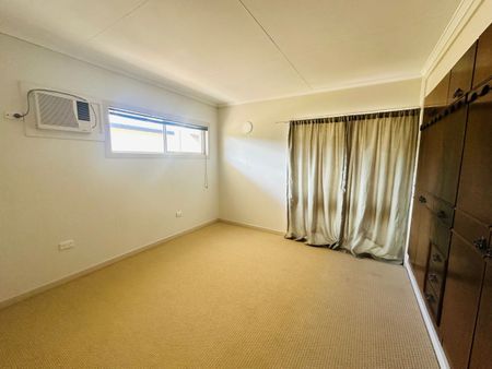 5-7 Borland Street, Roma, QLD 4455 - Photo 5