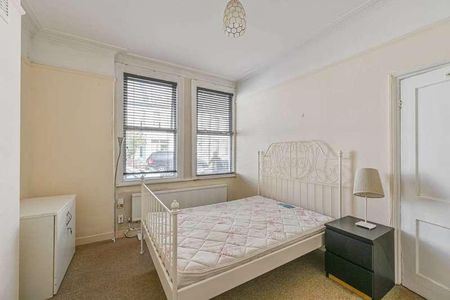 Gilbey Road, Tooting Broadway, SW17 - Photo 4