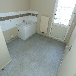 Appartement – Type 3 – 61m² – 368.97 € – ISSOUDUN - Photo 3