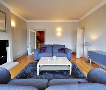 3 bedroom flat to rent - Photo 6