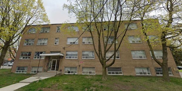 For Lease - 10-105 Twenty Fifth Street, Toronto, Ontario - Photo 1