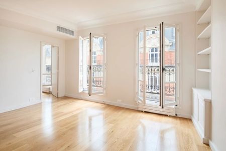 Appartement à louer à Paris 7Ème - Photo 2