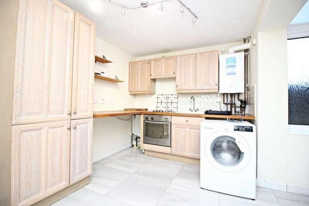 Thorntons Close, Pelton, Chester Le Street, DH2 - Photo 1