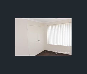 10 Harding Street, Hilbert, WA 6112 - Photo 6