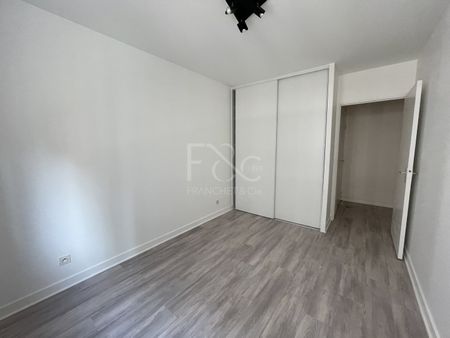 Appartement T4 de 116m² - Rue d'Enghien Lyon 2ème - Photo 3