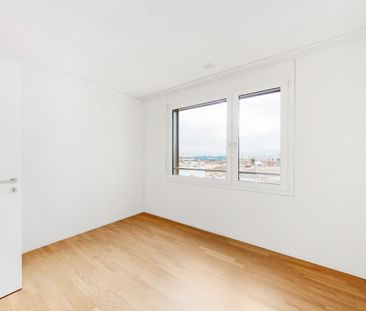 Top moderne Wohnung mit "Inhouse" Kino! - Photo 1