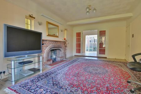 3 bedroom detached house to rent - Photo 3