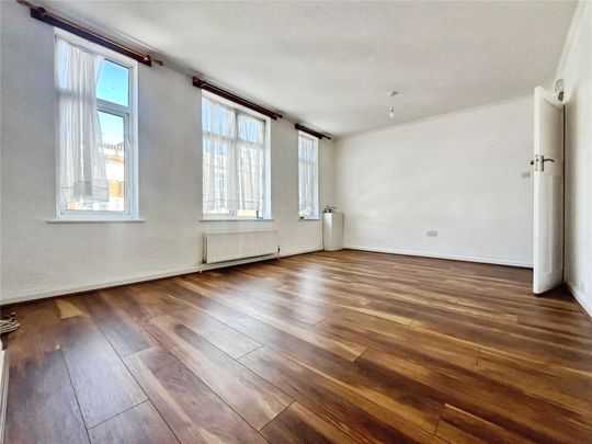 High Street, Whitton, Twickenham, TW2 7LN - Photo 1