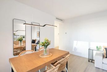 Carrer de Pi i Margall, Badalona, Catalonia 08912