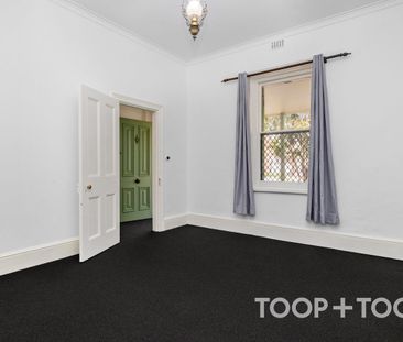 Two bedroom cottage in North Adelaide - Photo 2