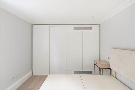 A 2 bedroom apartment finished to a high standard, SW3. - Photo 4