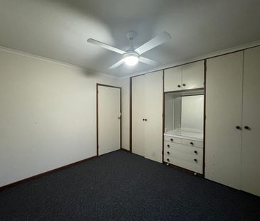 Low Maintenance Family Home - Photo 6