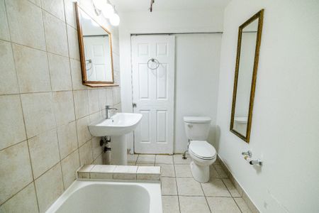 Appartement à louer à Montréal (Ville-Marie) - Photo 4