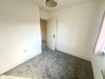 3 bedroom House To Let - Photo 5