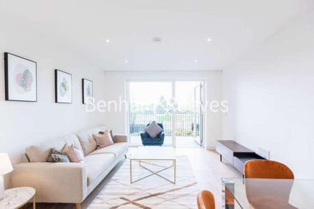 Accolade Avenue, Southall, UB1 - Photo 3