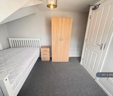 1 bedroom in a house share to rent - Photo 5