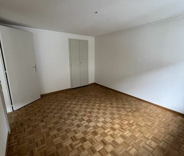 2½-Zimmerwohnung in der Altstadt von La Neuveville mit Seeblick - Photo 2