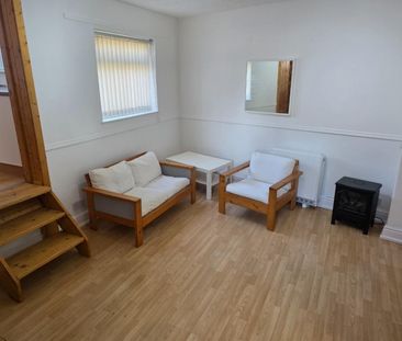 1 bedroom Flat To Let - Photo 6