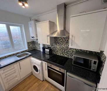 1 bedroom property to rent in Cardiff - Photo 2