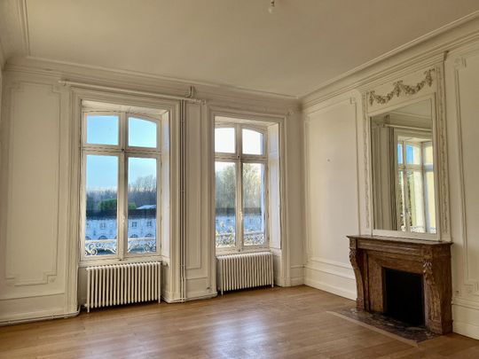 Location Maison 10 pièces 442m² JARNAC 16200 - Photo 1