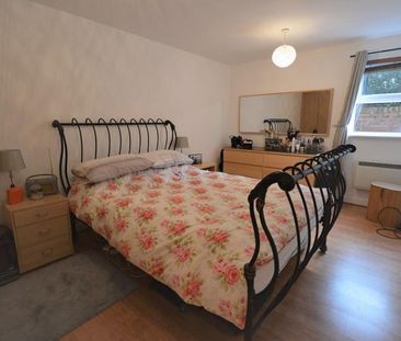 2 Bedroom Apartment To Let - Photo 4