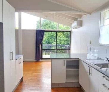 MANGERE - 3 bedroom house + 3 Brm and Office - Photo 2