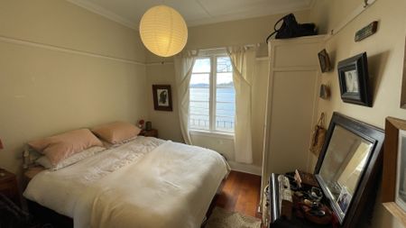 136 Evans Bay Parade, Roseneath - Photo 2