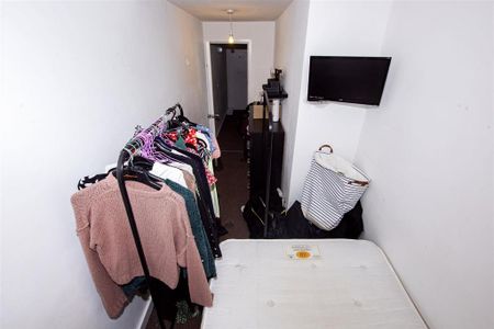 6 bedroom apartment to rent - Photo 2