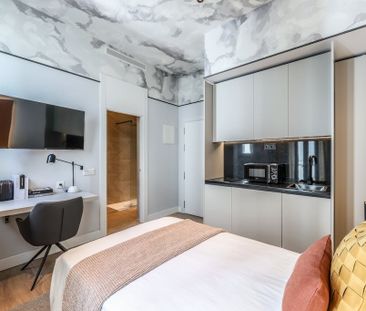 Calle de Atocha, Madrid, Community of Madrid 28012 - Photo 3