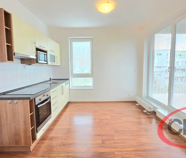 Pronájem bytu 1+kk a garsoniéry 36 m², Václava Trojana, Praha - Фото 4