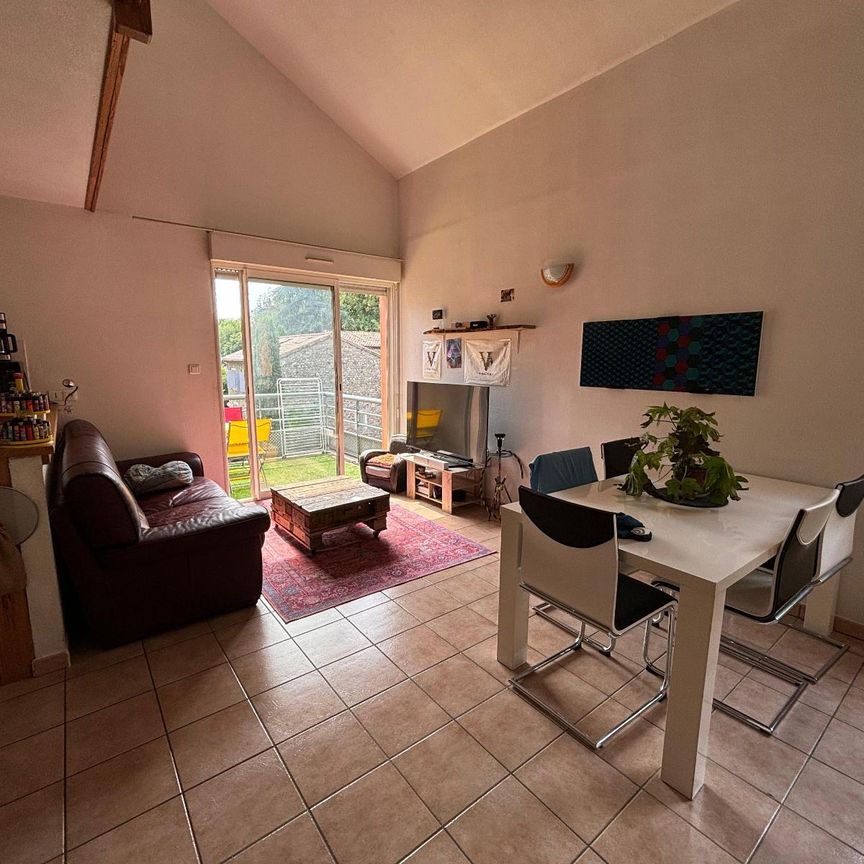 Location Appartement 2 pièces 46m² AUBENAS 07200 - Photo 1