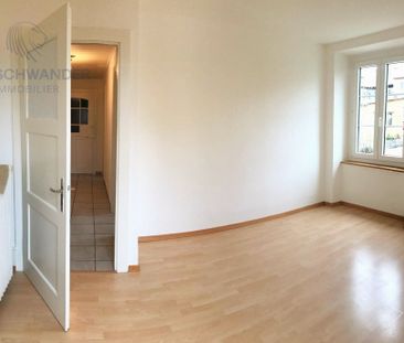 Recent kitchen close to the station - Photo 3