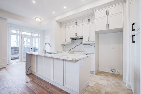 For Lease - 3295 Taha Gardens N/A, Oakville, Ontario - Photo 4